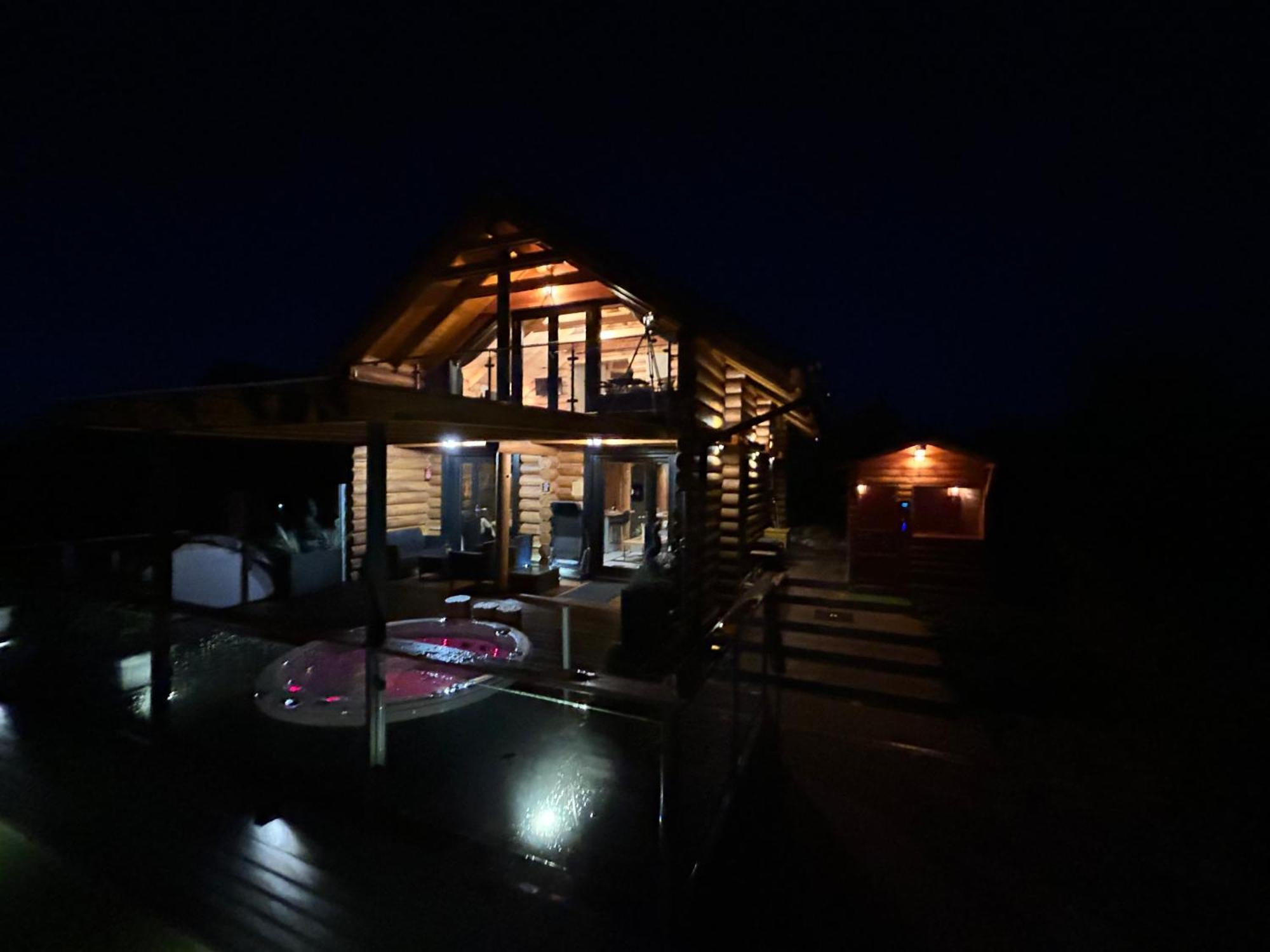 Roenk Relax Miskolc Exterior foto